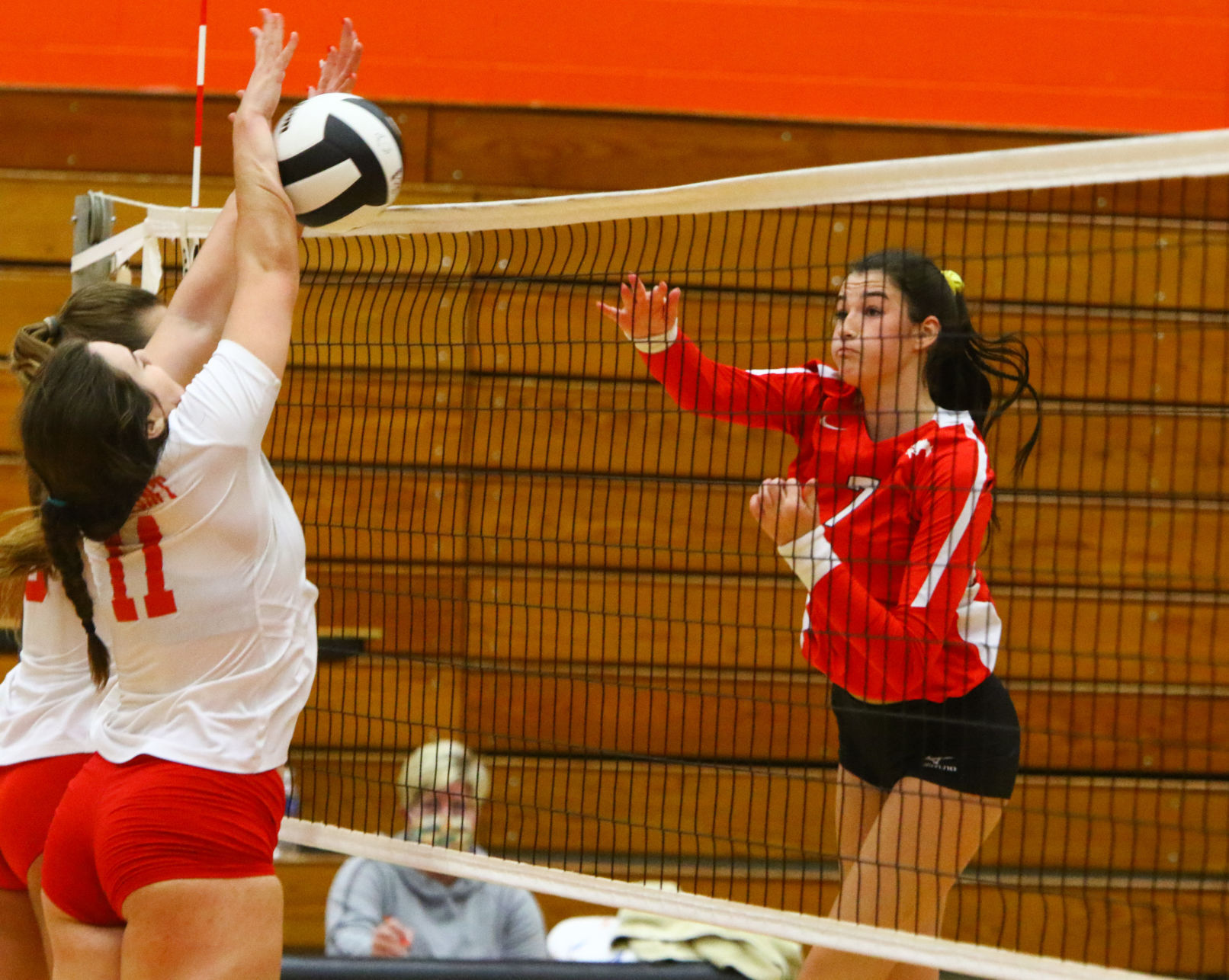 4A volleyball regional final: Crown Point vs. Munster